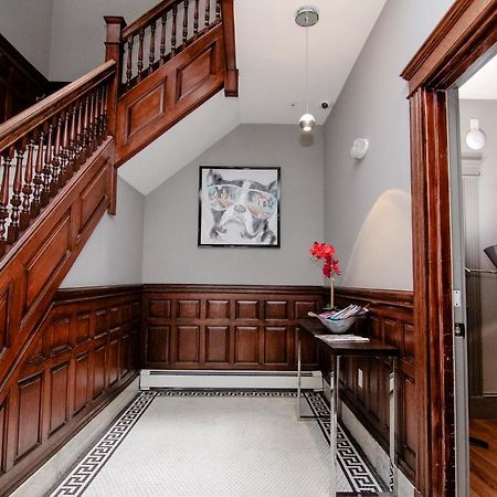 A Stylish Stay W/ A Queen Bed, Heated Floors.. #37 Brookline Exterior foto