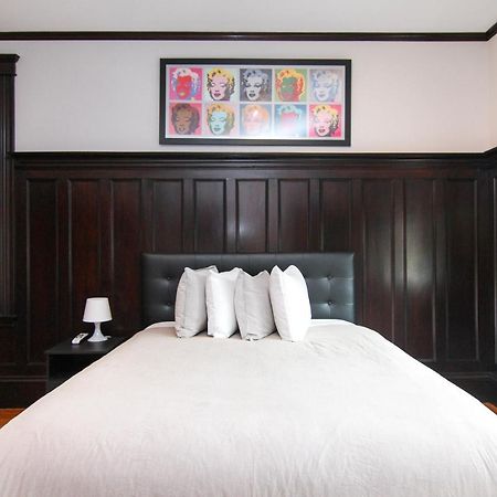 A Stylish Stay W/ A Queen Bed, Heated Floors.. #37 Brookline Exterior foto